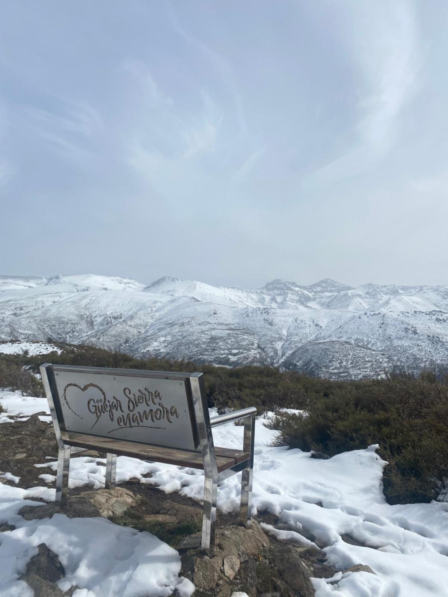 La Casa Del Buda Güéjar Sierra Exterior foto