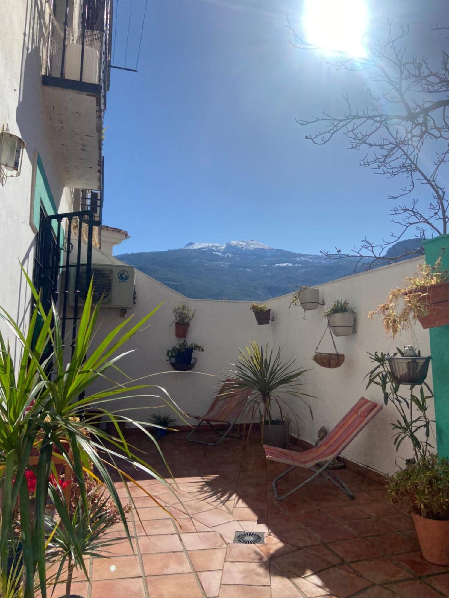 La Casa Del Buda Güéjar Sierra Exterior foto